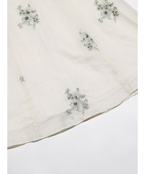 SINCETHEN(シンスゼン)の「オフィーリア刺繍ミニワンピース(ワンピース・レディース・その他・LARGE/MEDIUM/SMALL)」の4枚目の写真