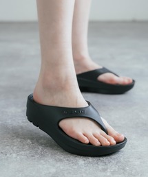 TELIC | TELIC テリック W-FLIPFLOP 軽量 厚底リカバリーサンダル/トングサンダル(サンダル)