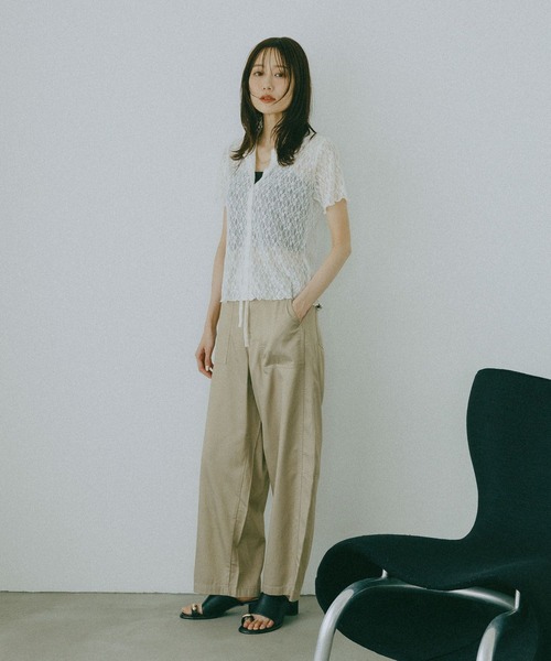GLOBAL WORK（グローバルワーク）の「GOODチノベイカー冷感パンツ/666403（その他パンツ・レディース・チャコールグレー/ベージュ/ブラック/カーキ・LARGE/SMALL/MEDIUM）」の13枚目の写真