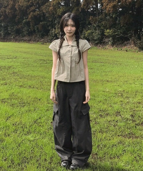 FAVORITO（ファヴォリート）の「襟付きブラウス（シャツ/ブラウス・レディース・モカ/ブラック・F）」の12枚目の写真
