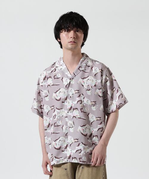 B'2nd（ビーセカンド）の「HOLO MARKET（ホロマーケット）HMV S/S SHIRTS / 総柄アロハ半袖シャツ（シャツ/ブラウス・メンズ・その他24/レッド/ネイビー/ブラック/チャコールグレー/ベージュ/モスグリーン・2/1）」の4枚目の写真