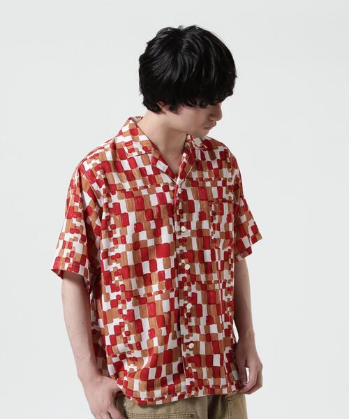 B'2nd（ビーセカンド）の「HOLO MARKET（ホロマーケット）HMV S/S SHIRTS / 総柄アロハ半袖シャツ（シャツ/ブラウス・メンズ・その他24/レッド/ネイビー/ブラック/チャコールグレー/ベージュ/モスグリーン・2/1）」の19枚目の写真