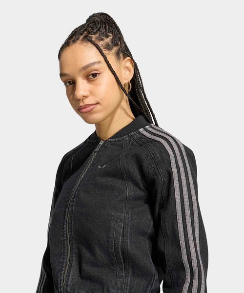 adidas(アディダス)の「SST 2.0 デニム トラックトップ / アディダスオリジナルス adidas Originals(デニムジャケット・レディース・ブラック・MEDIUM/X-LARGE/LARGE/XX-LARGE/X-SMALL/SMALL)」の3枚目の写真