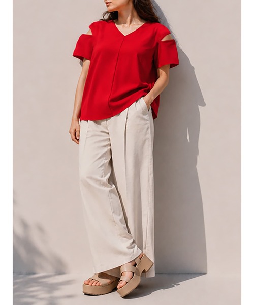 Brown&Street(ブラウンアンドストリート)の「リネンブレンドショルダートップス(シャツ/ブラウス・レディース・ホワイト/ブラック/レッド・FREE)」の3枚目の写真