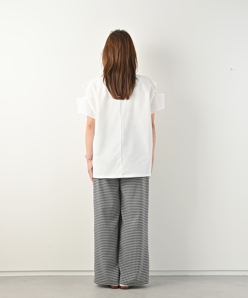 Brown&Street(ブラウンアンドストリート)の「リネンブレンドショルダートップス(シャツ/ブラウス・レディース・ホワイト/ブラック/レッド・FREE)」の7枚目の写真