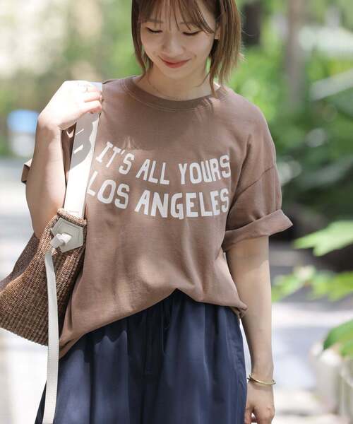 THE DAY ON THE BEACH（ザデイオンザビーチ）の「《追加2》別注【THE DAY ON THE BEACH】カットオフTシャツ（Tシャツ/カットソー・レディース・ブラウン/ライトグレー/ホワイト/ライトパープル・FREE）」の3枚目の写真