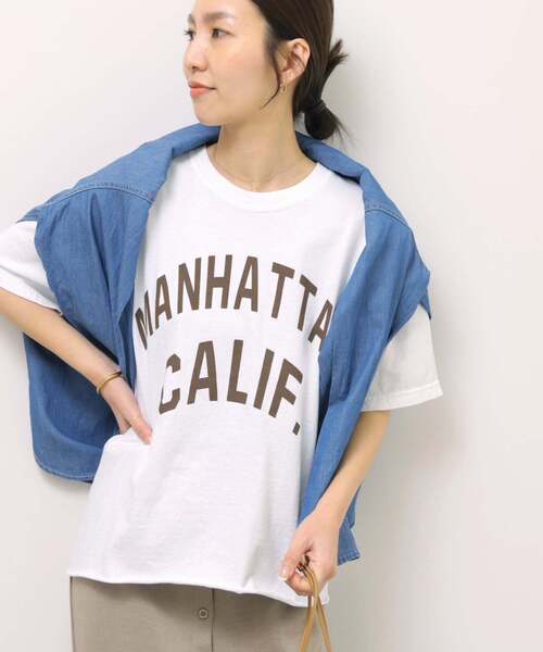 THE DAY ON THE BEACH（ザデイオンザビーチ）の「《追加2》別注【THE DAY ON THE BEACH】カットオフTシャツ（Tシャツ/カットソー・レディース・ブラウン/ライトグレー/ホワイト/ライトパープル・FREE）」の2枚目の写真
