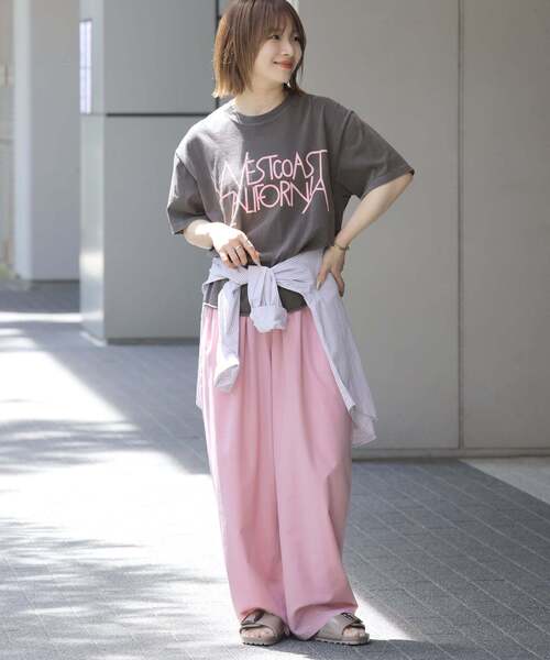 THE DAY ON THE BEACH（ザデイオンザビーチ）の「《追加2》別注【THE DAY ON THE BEACH】カットオフTシャツ（Tシャツ/カットソー・レディース・ブラウン/ライトグレー/ホワイト/ライトパープル・FREE）」の6枚目の写真