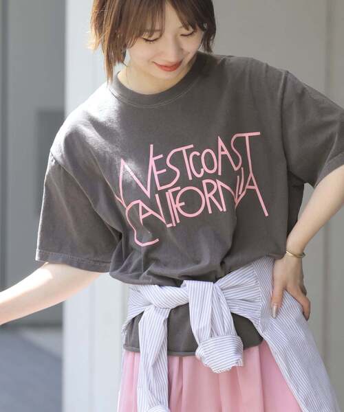 THE DAY ON THE BEACH（ザデイオンザビーチ）の「《追加2》別注【THE DAY ON THE BEACH】カットオフTシャツ（Tシャツ/カットソー・レディース・ブラウン/ライトグレー/ホワイト/ライトパープル・FREE）」の11枚目の写真