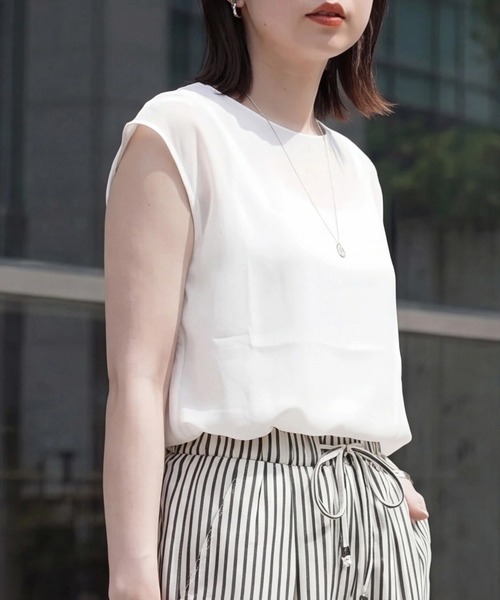 SELECT LEVERY(セレクトリベリー)の「シアードッキングレイヤードTシャツ(Tシャツ/カットソー・レディース・グレー/アイボリー/ブラック・FREE)」の5枚目の写真