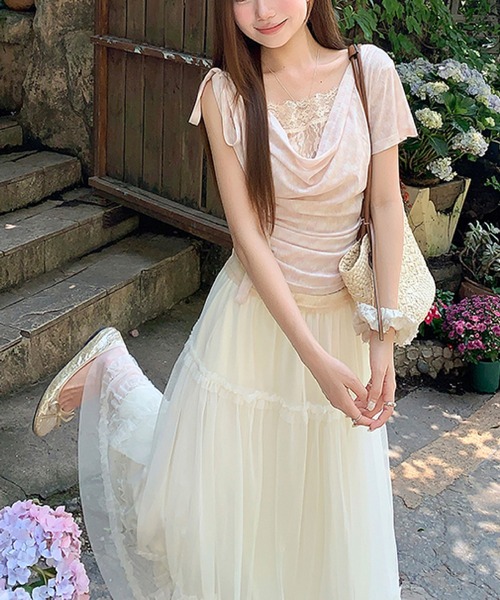 2ly2(トゥーリートゥー)の「ドレープネック オフショルダー風ギャザー半袖トップス(Tシャツ/カットソー・レディース・グリーン/ピンク・FREE)」の10枚目の写真