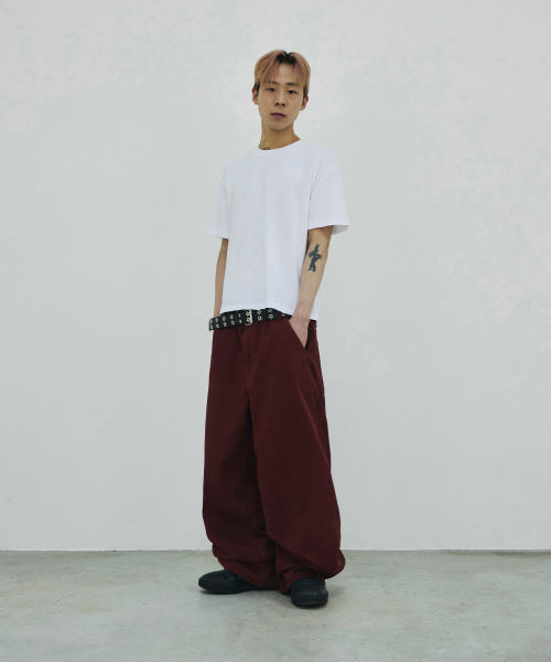 SCALLYWAG（スカリーワグ）の「[リュジョンラン × スケリーワック] プルアップストレートコットンパンツ[ワイン]（その他パンツ・レディース・その他・MEDIUM/LARGE/X-LARGE）」の8枚目の写真