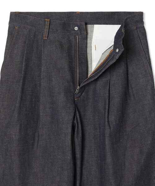 N.HOOLYWOOD COMPILE(N.ハリウッド コンパイル)の「2TUCK DENIM TROUSERS(その他パンツ・メンズ・ネイビー・40/38/36)」の3枚目の写真