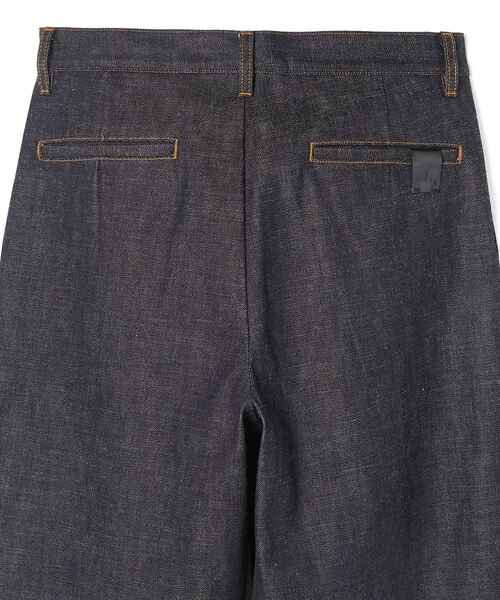 N.HOOLYWOOD COMPILE(N.ハリウッド コンパイル)の「2TUCK DENIM TROUSERS(その他パンツ・メンズ・ネイビー・40/38/36)」の4枚目の写真