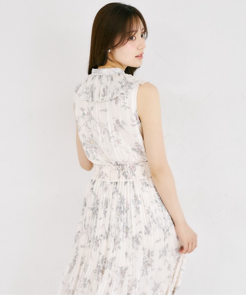 tocco closet（トッコ　クローゼット）の「ラメドビーストライプ×リボンフラワープリントプリーツスカート（スカート・レディース・オフホワイト/ブラウン/ブラック・M）」の13枚目の写真