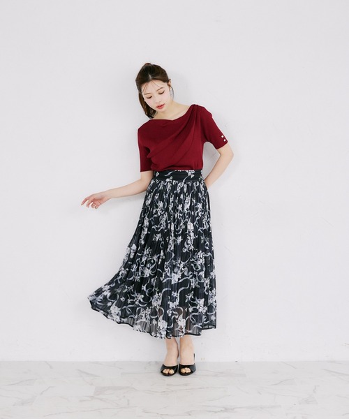 tocco closet（トッコ　クローゼット）の「ラメドビーストライプ×リボンフラワープリントプリーツスカート（スカート・レディース・オフホワイト/ブラウン/ブラック・M）」の14枚目の写真