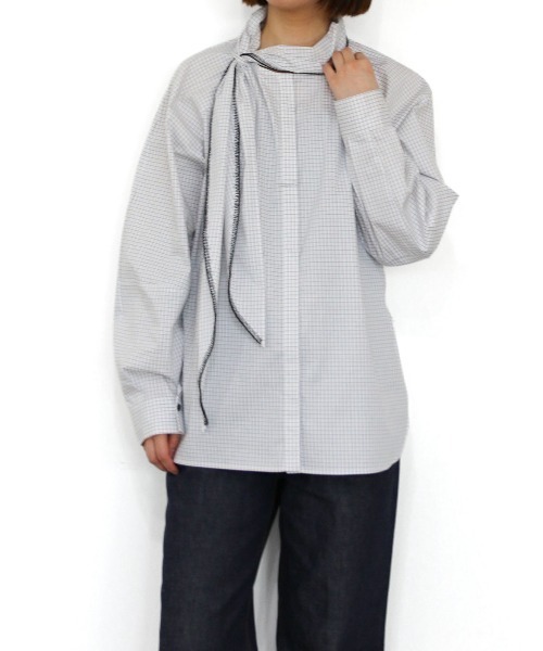 Marilyn Moon(マリリンムーン)の「modern tie raglan blouse(シャツ/ブラウス・レディース・ホワイト/ホワイト×ブラック/ネイビー/ブラック・FREE)」の6枚目の写真