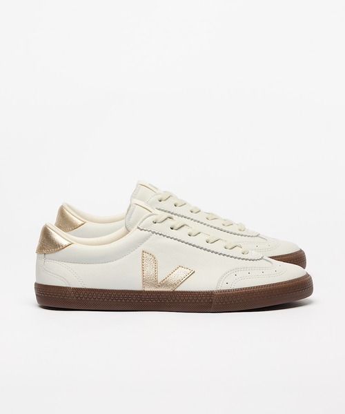 VEJA(ヴェジャ)の「VEJA Volley レザースニーカー(スニーカー・レディース・ホワイト×ゴールド・40/25.5cm/37/23/38/24/39/25)」の1枚目の写真