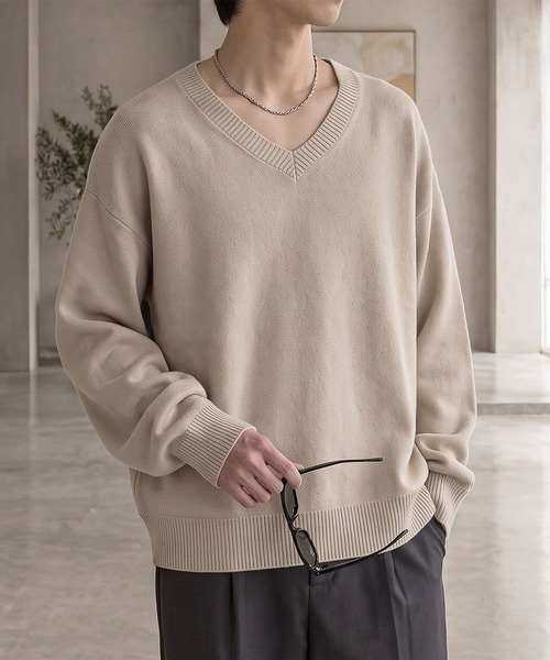CIYOT(シヨウト)の「【CIYOT】スウェットライク Vネック ショート丈ニット(ニット/セーター・メンズ・ブラック/ダークグレー/ダークグリーン/グレイッシュベージュ/レッド/ダークブラウン/ライトグレー・M/L/S)」の17枚目の写真