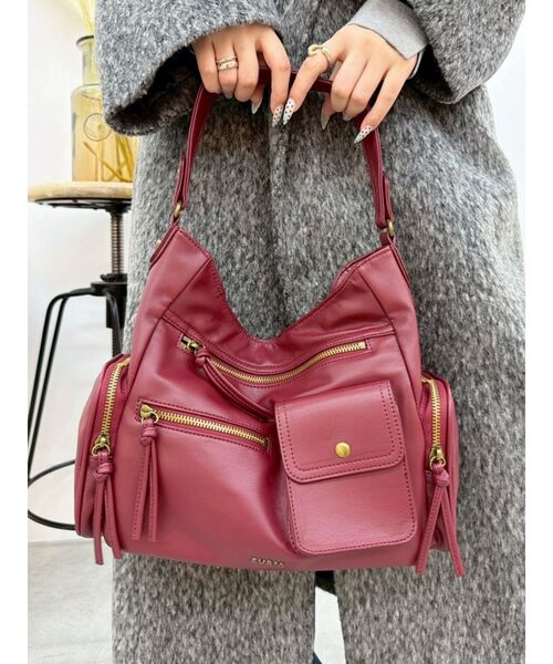 EVRIS(エヴリス)の「ポケットハンドBAG(ハンドバッグ・レディース・レッド/ブラック・FREE)」の17枚目の写真