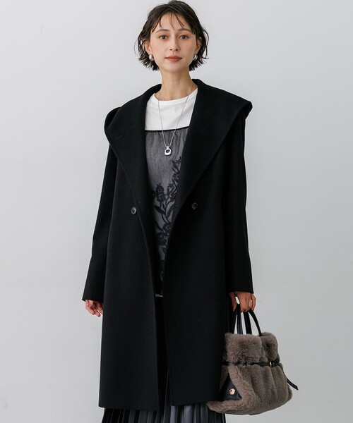 23区(ニジュウサンク)の「ウールカシミヤビーバー フーデッド コート(その他アウター・レディース・ブラック系/グレー系/黄土色系・40/38)」の1枚目の写真