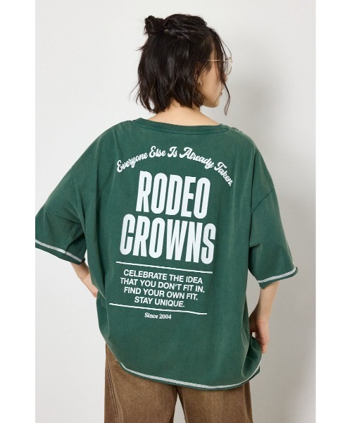 RODEO CROWNS WIDE BOWL(ロデオクラウンズワイドボウル)の「ヴィンテージライクステッチ5分袖Tシャツ(Tシャツ/カットソー・レディース・ダークグリーン/ブラック/レッド/オフホワイト・FREE)」の18枚目の写真