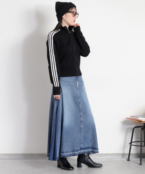 adidas(アディダス)の「【adidas】Womens KNITTED FIREBIRD TRACK TOP(ブルゾン・レディース・ホワイト系/ブラック系・L)」の6枚目の写真