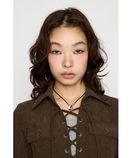 LAGUA GEM(ラグアジェム)の「LACE UP CORDUROY ミニワンピース(ワンピース・レディース・ブラック/ブラウン・SMALL/MEDIUM)」の12枚目の写真