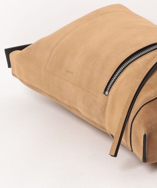 ALLSAINTS（オールセインツ）の「ALBA SUEDE SHLDR BAG | ALBA スエード ショルダー バッグ（ショルダーバッグ・レディース・ブラウン系その他・ONE SIZE）」の3枚目の写真