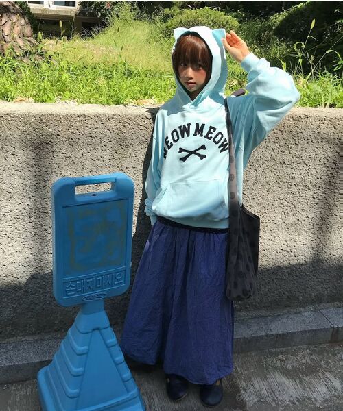 Cavish（カビシ）の「MEOW MEOW CAT EAR HOODIE BLUE(CV2GFFM401A)（パーカー・レディース・ブルー・MEDIUM/SMALL）」の10枚目の写真