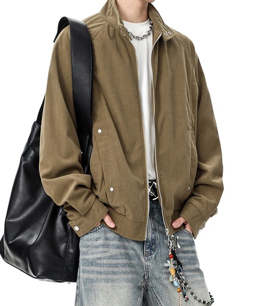 JOHNNY WOLF(ジョニーウルフ)の「PARCHE コーデュロイ オーバーサイズ ブルゾン(ブルゾン・メンズ・ブラック/ベージュ/カーキ・L/M/XL)」の18枚目の写真
