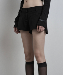 Oblique Line Shorts (black)