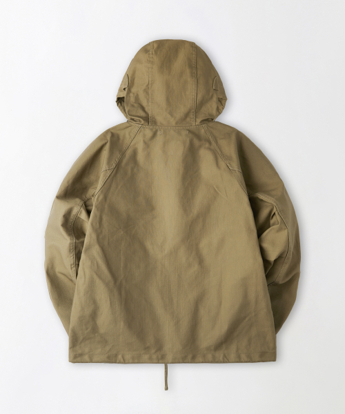 OUTSTANDING(アウトスタンディング)の「JUNGLE CLOTH DECK HOOD JACKET_KHAKI(ミリタリージャケット・メンズ・その他・MEDIUM/LARGE/SMALL)」の2枚目の写真