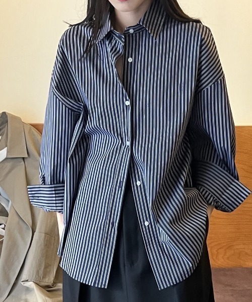 Teem Store(チームストア)の「オーバーサイズ ストライプ レギュラーカラーシャツ(シャツ/ブラウス・レディース・ネイビー・M)」の6枚目の写真
