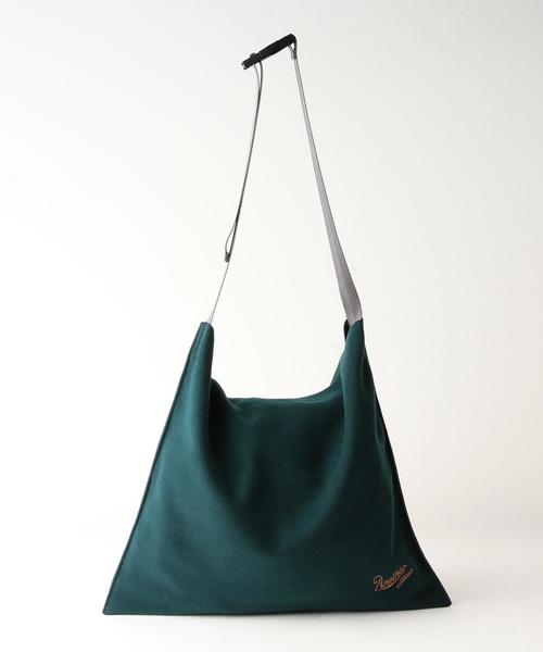 Another Edition（アナザーエディション）の「マルチショルダーバッグ/ AEBC MLT SHLD（ショルダーバッグ・レディース・オフホワイト/ブラック/ダークグリーン/レッド・フリー）」の4枚目の写真