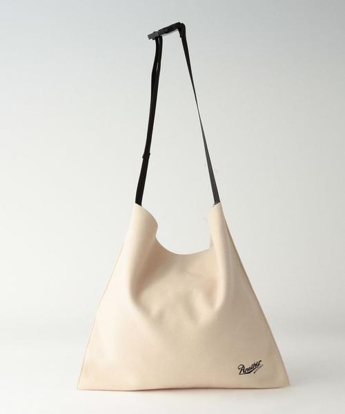 Another Edition（アナザーエディション）の「マルチショルダーバッグ/ AEBC MLT SHLD（ショルダーバッグ・レディース・オフホワイト/ブラック/ダークグリーン/レッド・フリー）」の11枚目の写真