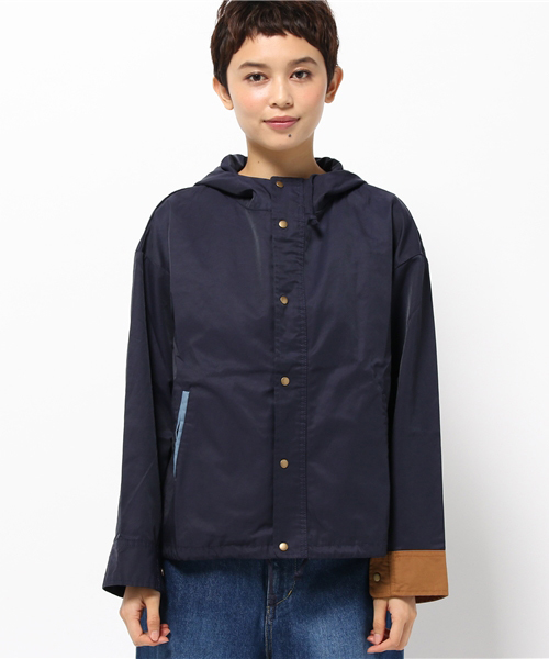 POU DOU DOU(プードゥドゥ)の「コットンエステルツイルマウンテンパーカ(マウンテンパーカー・レディース・キャメル/ネイビー/ブルー・3)」の4枚目の写真