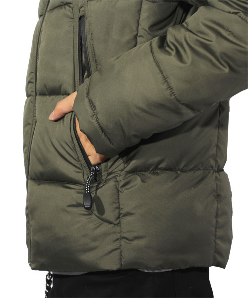 ８(eight)（エイト）の「中綿 ジャケット フード付き ナイロン ブルゾン アウトドア（ダウンジャケット/コート・メンズ・ブラック/カーキ/ネイビー・MEDIUM/LARGE/X-LARGE）」の15枚目の写真