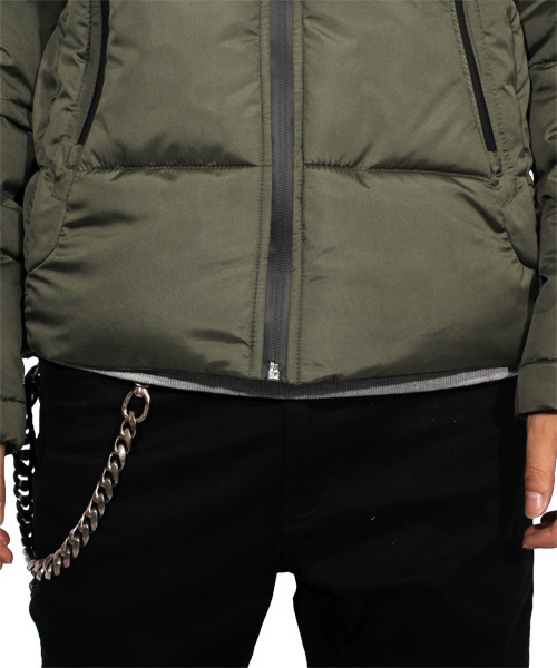 ８(eight)（エイト）の「中綿 ジャケット フード付き ナイロン ブルゾン アウトドア（ダウンジャケット/コート・メンズ・ブラック/カーキ/ネイビー・MEDIUM/LARGE/X-LARGE）」の16枚目の写真