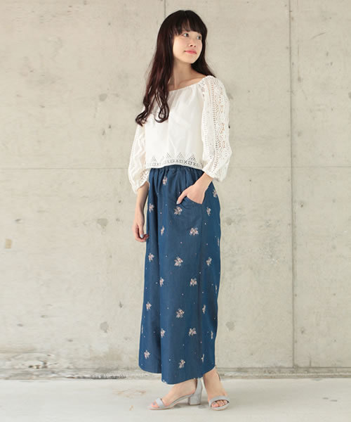 SESTO（セスト）の「ローヒールのワンストラップチャンキーヒールサンダル（サンダル・レディース・ライトグレー/レッド/ネイビー/イエロー/パイソン/ブラック/グレイッシュベージュ/その他/ブルー・M/L/LL/3L/SS/S）」の11枚目の写真