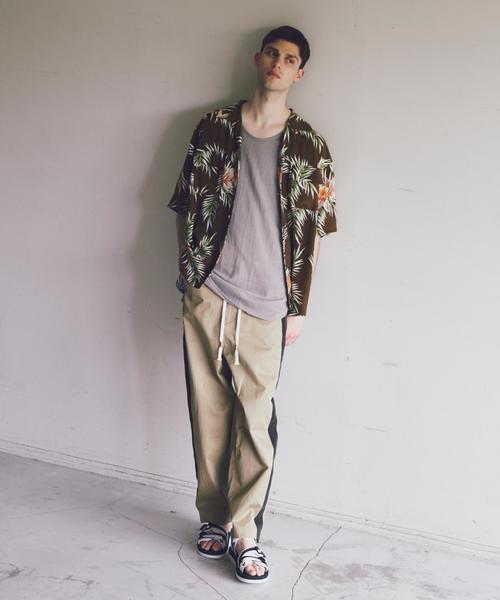 MONKEY TIME（モンキータイム）の「＜monkey time＞ OVERSIZED ALOHA SHIRT/シャツ ◆（シャツ/ブラウス・メンズ・ブラック/ブラウン・X-LARGE/LARGE/SMALL/MEDIUM）」の6枚目の写真