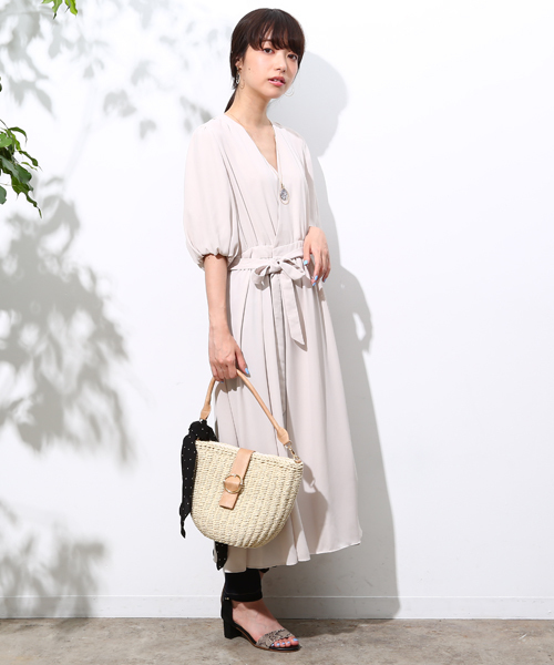 ROPE' PICNIC（ロペピクニック）の「カシュクールガウンワンピース（ワンピース・レディース・サックスブルー/グレー系その他/ネイビー・38）」の2枚目の写真