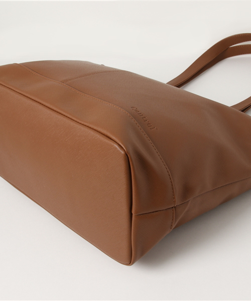 DEVICE(デバイス)の「Control シンプル 合皮 ビジネス センター 刺繍 デザイン トートバッグ(トートバッグ・メンズ・ブラック/ブラウン/キャメル/ネイビー・FREE)」の10枚目の写真