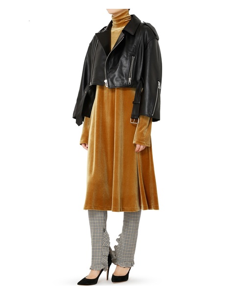 LE CIEL BLEU（ルシェルブルー）の「ロングスリーブベロアワンピース（ワンピース・レディース・ブラック/パープル/イエロー・38/36）」の13枚目の写真