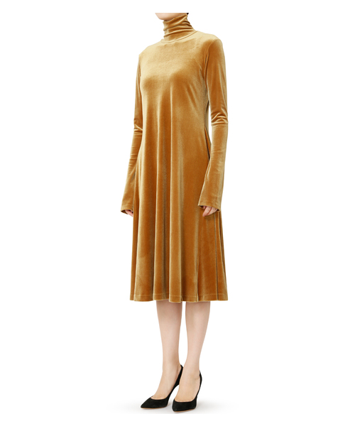 LE CIEL BLEU（ルシェルブルー）の「ロングスリーブベロアワンピース（ワンピース・レディース・ブラック/パープル/イエロー・38/36）」の12枚目の写真