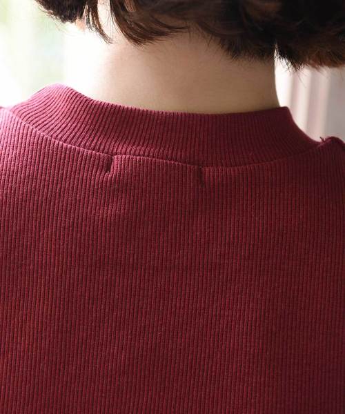 Luz Llena(ラズレナ)の「テレコリブハイネックトップス(Tシャツ/カットソー・レディース・ブラック/オフホワイト/ボルドー/ホワイト×ブラック・MEDIUM)」の13枚目の写真