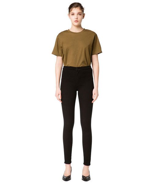 CLANE(クラネ)の「LEGGING DENIM PANTS(デニムパンツ・レディース・ブラック・1/2)」の3枚目の写真