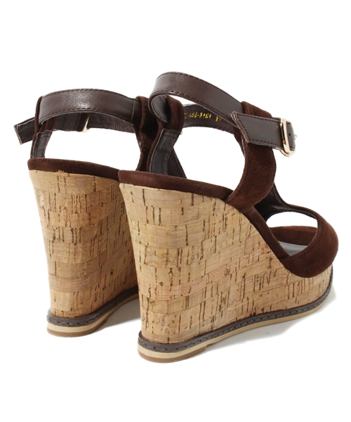 BEAUTY&YOUTH UNITED ARROWS（ビューティーアンドユースユナイテッドアローズ）の「BYSF Tストラップ コルクウェッジサンダル ◆ §（サンダル・レディース・ブラウン/ダークブラウン・35h/36/36h/37/37h/38）」の5枚目の写真