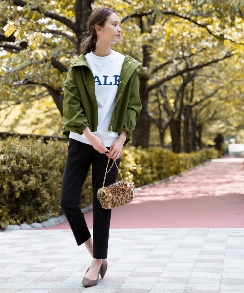 GLOBAL WORK（グローバルワーク）の「ハッスイボリュームマンパ/795244（マウンテンパーカー・レディース・ベージュ/ネイビー/レッド/カーキ・MEDIUM/LARGE）」の6枚目の写真