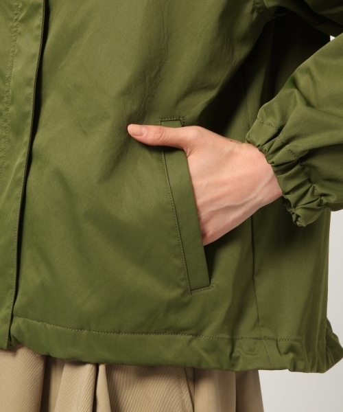 GLOBAL WORK（グローバルワーク）の「ハッスイボリュームマンパ/795244（マウンテンパーカー・レディース・ベージュ/ネイビー/レッド/カーキ・MEDIUM/LARGE）」の17枚目の写真